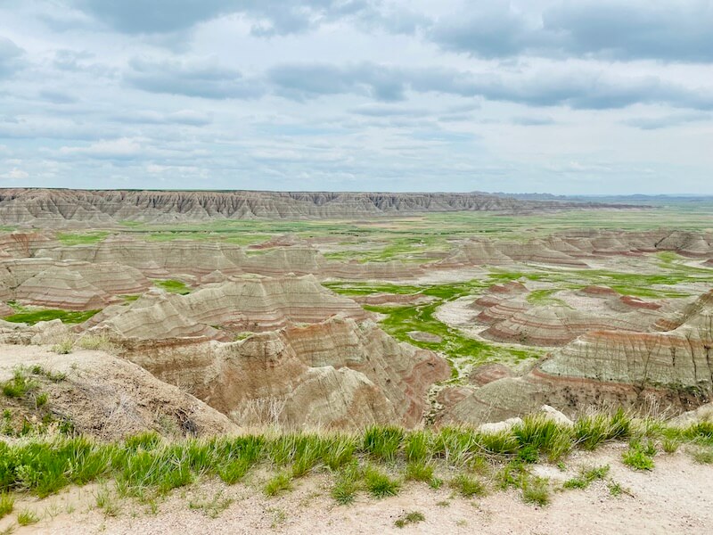 Badlands National Park: East Side Hiking - thatawaydad.com